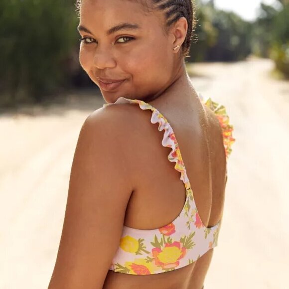 Aerie Printed Pastel Floral Ruffle Scoop Neckline Bikini Top Size S NWOT - Picture 2 of 5
